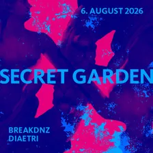 SECRET GARDEN